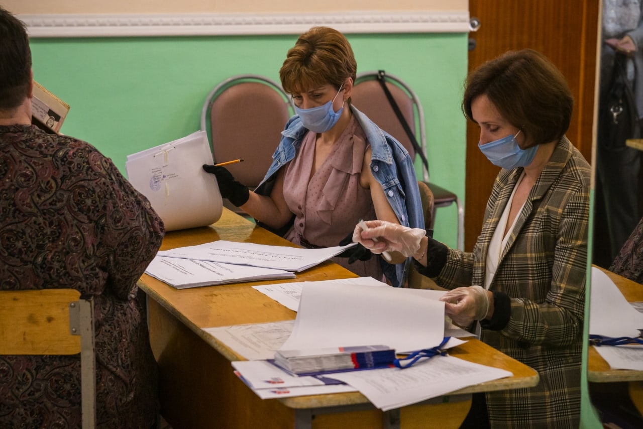 Сегодня первый день голосования. Уик 90. Досрочного голосования на избирательных участках. Общероссийское голосование. Пушкинская комиссия.